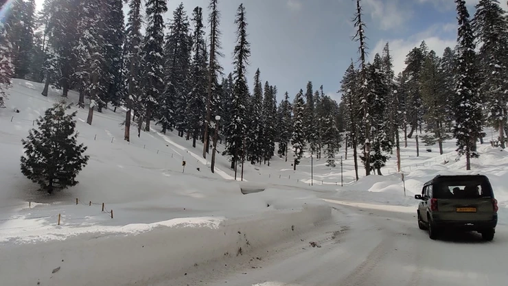 Photo of Gulmarg: White Wonder of the World by The Travel Blueprint