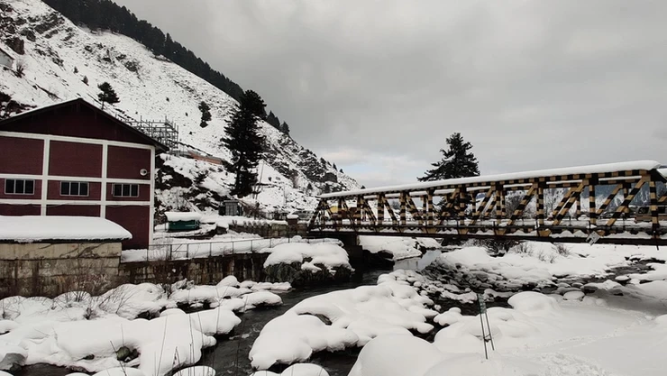 Photo of Gulmarg: White Wonder of the World by The Travel Blueprint