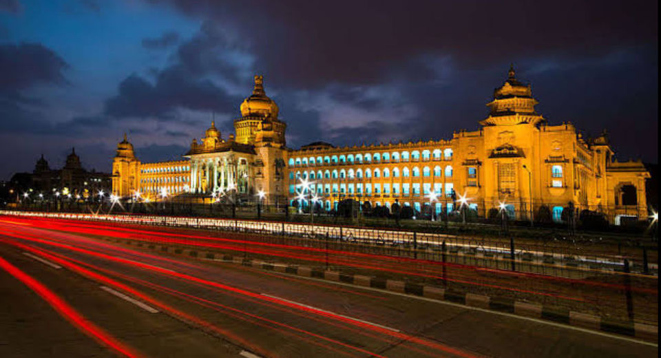 Photo of One mistake, made me travel a whole day on Bangalore Pune road. by Radhika Narasimhan