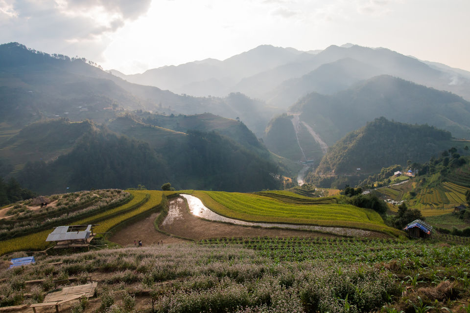 Photo of Mu Cang Chai City Center, Mù Cang Chải by Divya Shirodkar