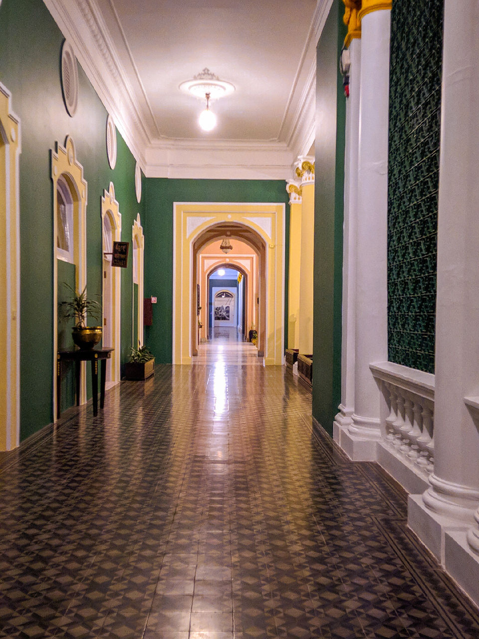 Photo of Want to Experience Royalty & Live in a 100 yr old Palace? Here's how to do it on a Budget. #TM2021 by Tanushree Chandavarker