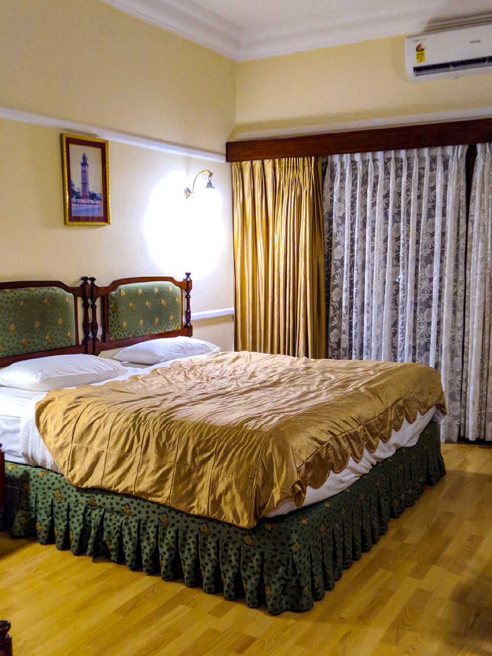 Photo of Want to Experience Royalty & Live in a 100 yr old Palace? Here's how to do it on a Budget. #TM2021 by Tanushree Chandavarker