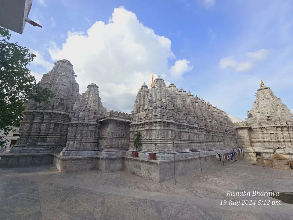 Photo of इस गाँव में केवल हिन्दू और जैन परिवार रहते हैं by Rishabh Bharawa