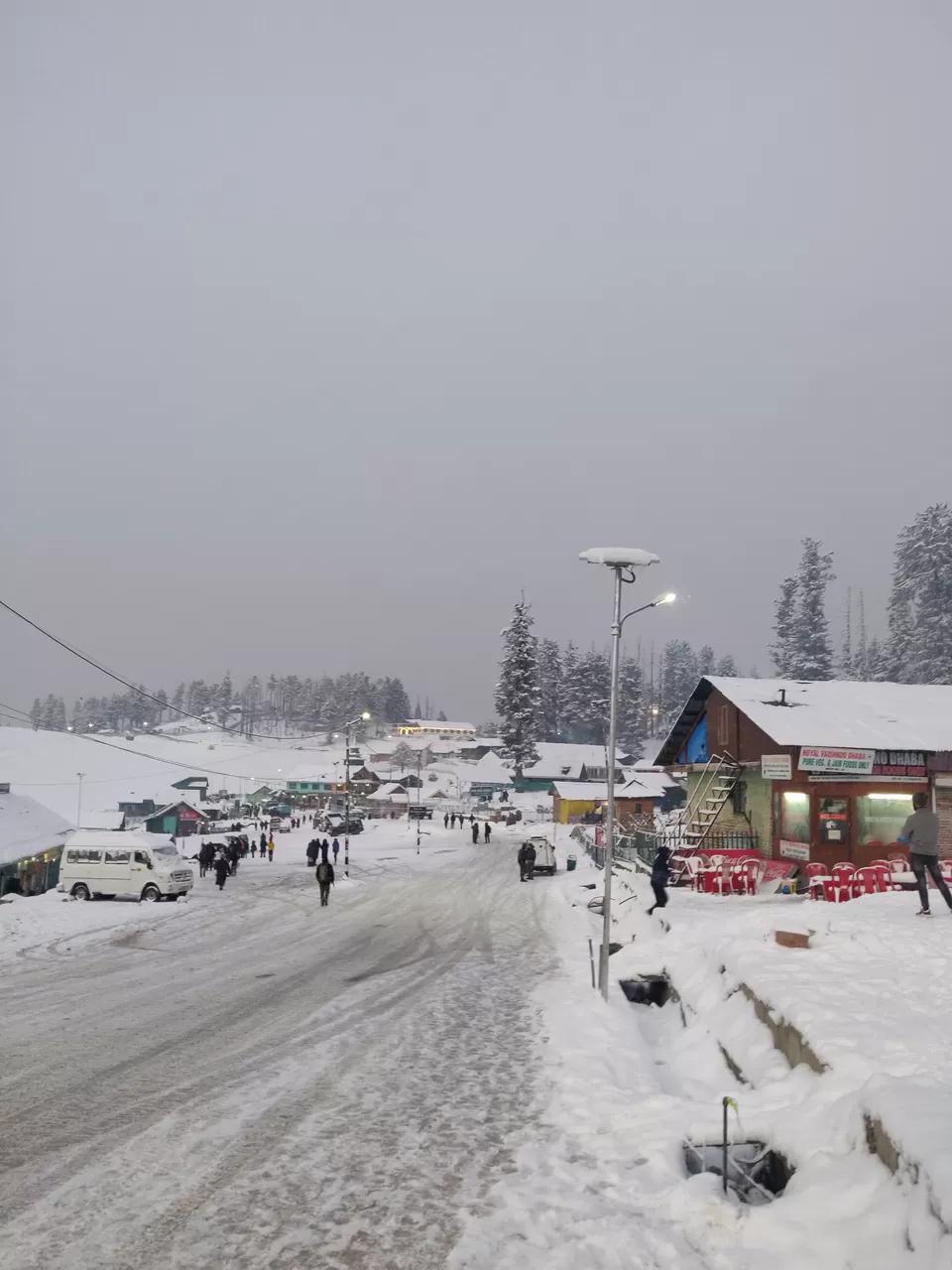 Photo of A Snowy Day in Gulmarg by Shubham Gandhi