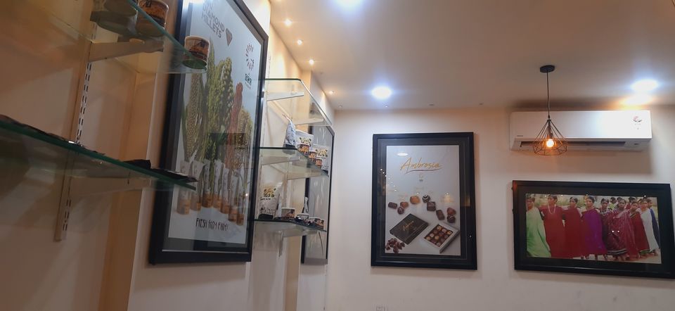 Photo of Four thematic Cafes you must pay a visit in Vizag, the City of Destiny! by Hemanth Bhargav Murthy (Hemuu)