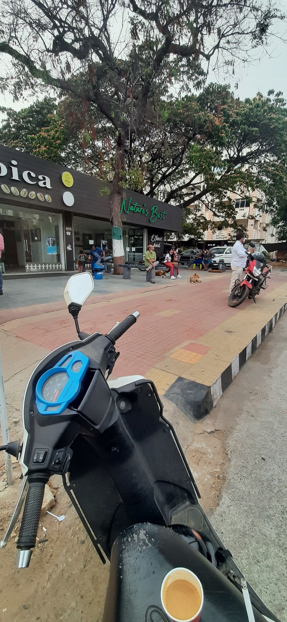 Photo of Four thematic Cafes you must pay a visit in Vizag, the City of Destiny! by Hemanth Bhargav Murthy (Hemuu)
