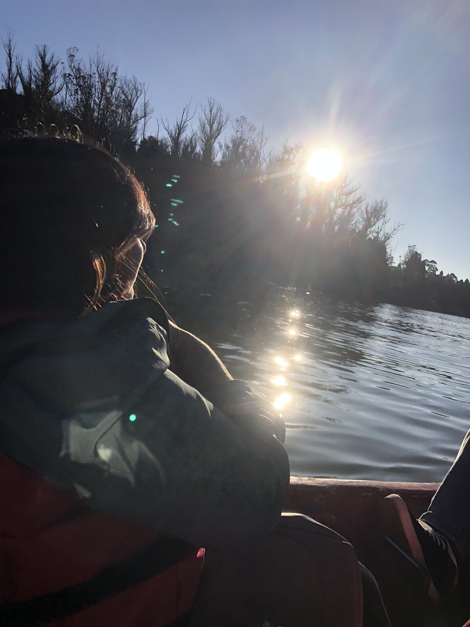 Photo of This is how boating at the Ooty Lake on a winter sunset feels like, during the golden hour! by Hemanth Bhargav Murthy (Hemuu)