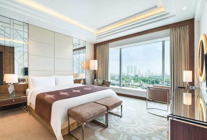 Photo of Five Staycations in Mumbai for the Perfect Getaway by Priya Adivarekar