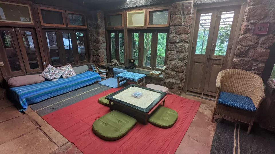 Photo of I Stayed Where Abhishek Bachchan's "Ghoomer" Was Shot & Here's How Much It Costs Per Day! by Sinchita Sinha