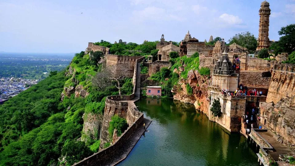 Photo of How Well Do You Know Your Travel Preferences? Check Here To Know The Kind Of Tourist You Are by Sinchita Sinha