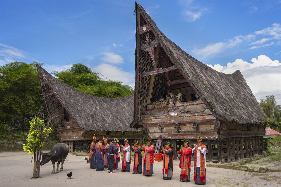 Photo of Indonesia Is A Lot More Than Beaches & Parties, Here Are 10 Cultural Experiences You Can Have There! by Sinchita Sinha