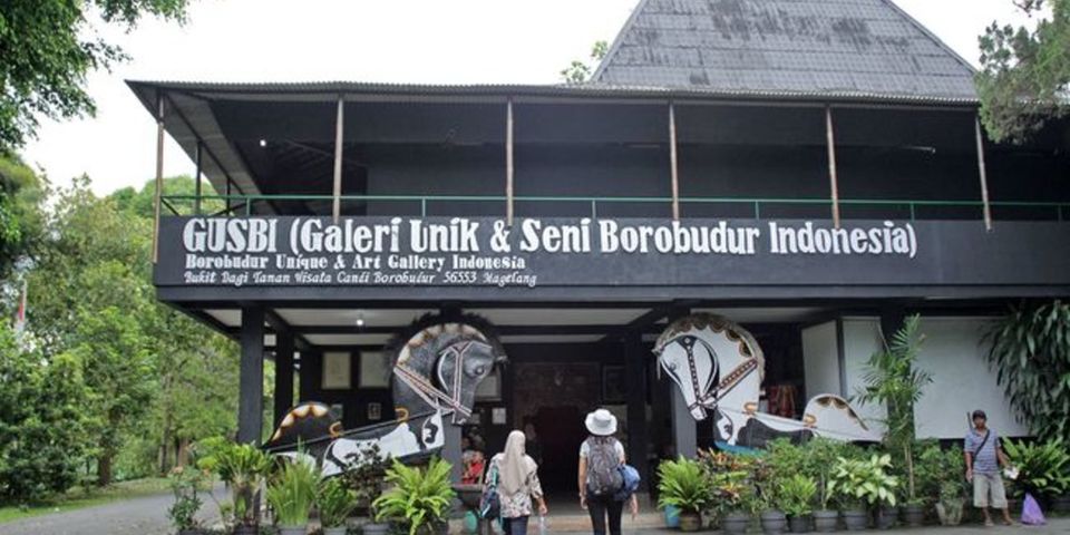 Photo of Indonesia Is A Lot More Than Beaches & Parties, Here Are 10 Cultural Experiences You Can Have There! by Sinchita Sinha
