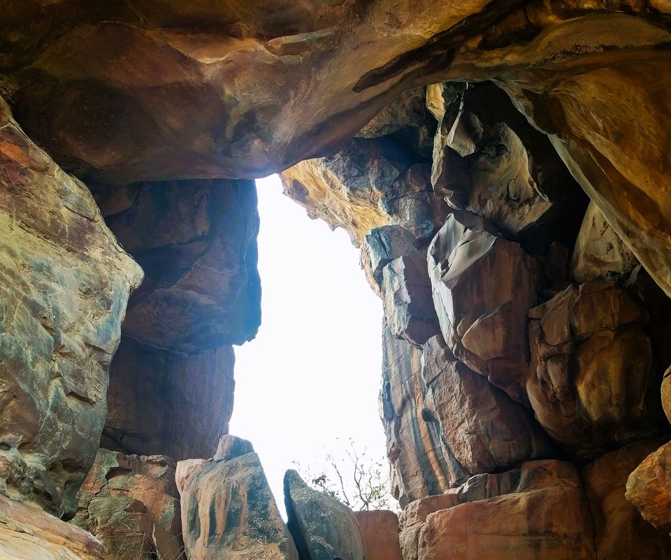 Photo of The Ancient Rock-Shelter In MP Where The Pandavas Were Believed To Have Taken Refuge During Exile! by Sinchita Sinha