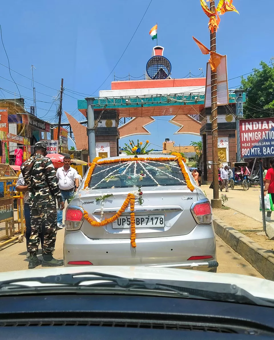 Photo of भारतीय कार से नेपाल कैसे जाए ? How to visit Nepal by Indian car? - A Process Story. by Kapil Kumar