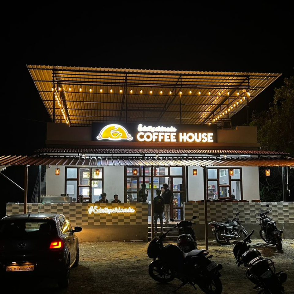 Photo of Chennai-Pondicherry Road Trip: Edaikazhinadu Coffee House - The Ultimate Rest Stop with an Ambience by Jageshwar Mohan