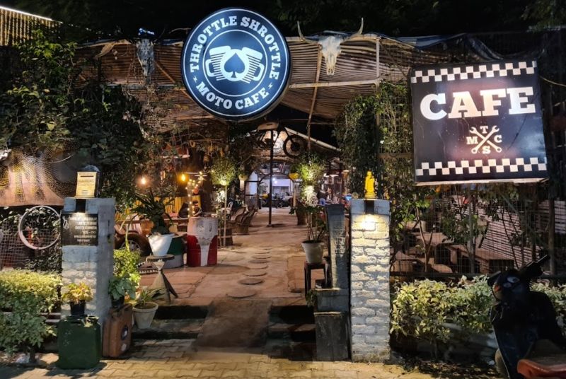 Photo of Top 5 pet-friendly cafes to take your pet this weekend! by Swetha Krishnan