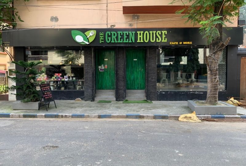 Photo of Top 5 pet-friendly cafes to take your pet this weekend! by Swetha Krishnan
