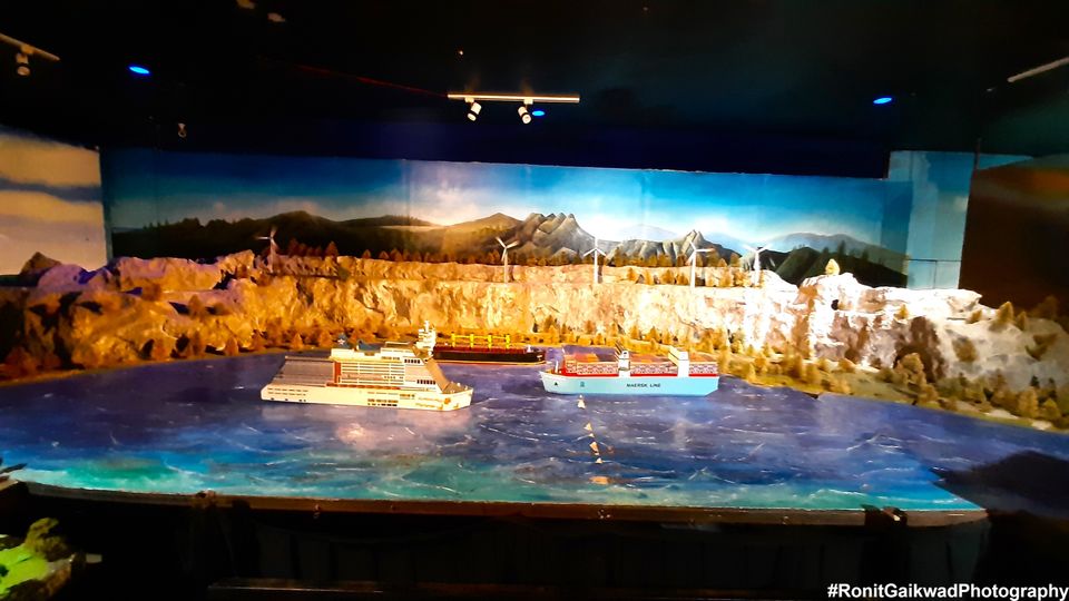 Photo of Amazing museum which shows miniature models of mega structures including airports, cities, seaports, by Ronit Rajesh Gaikwad