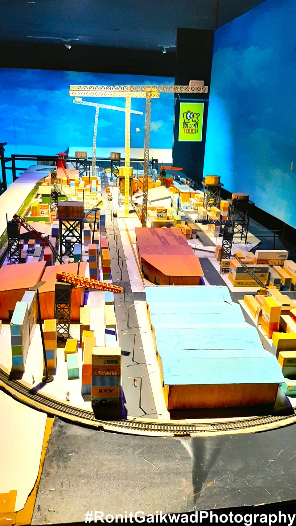Photo of Amazing museum which shows miniature models of mega structures including airports, cities, seaports, by Ronit Rajesh Gaikwad