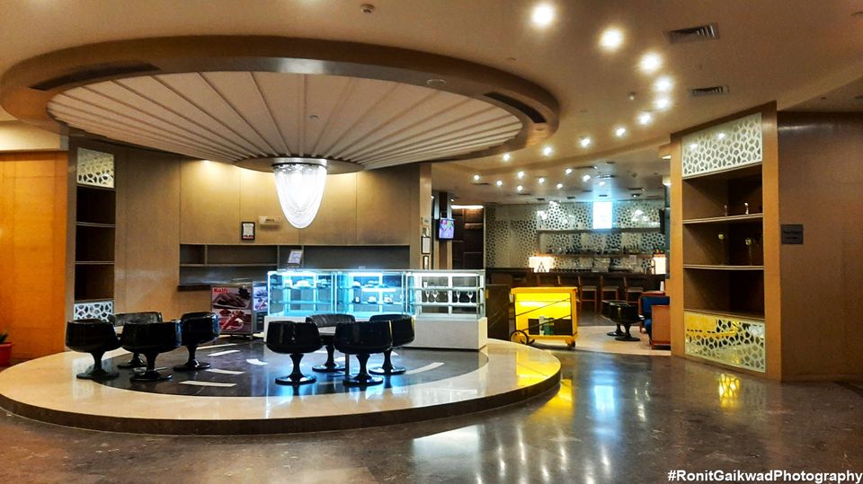 Photo of A comfortable hotel with spacious rooms. Needs improvement in breakfast spread though !!! by Ronit Rajesh Gaikwad