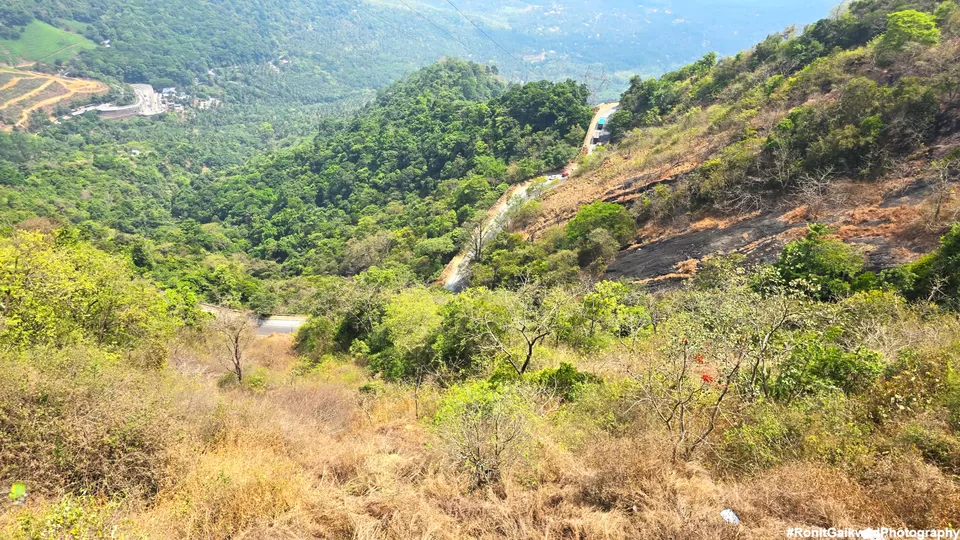 Photo of Incredible views of the Hills and the Highway from the Top !!! by Ronit Rajesh Gaikwad