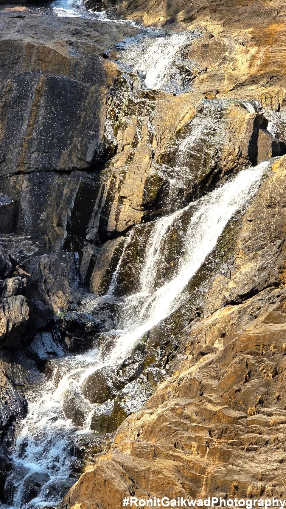 Photo of A waterfall with a scenic background of the hills !!! by Ronit Rajesh Gaikwad