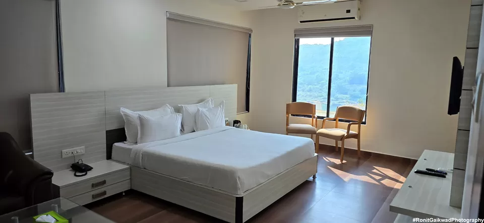 Photo of A Luxurious Stay at Praveg Rezort with some amazing Food !!! by Ronit Rajesh Gaikwad