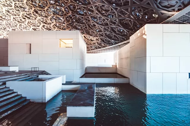 Photo of 5 Amazing Facts About Abu Dhabi: Where Tradition and Innovation Converge! by Ayodha Iruni Wijesinghe
