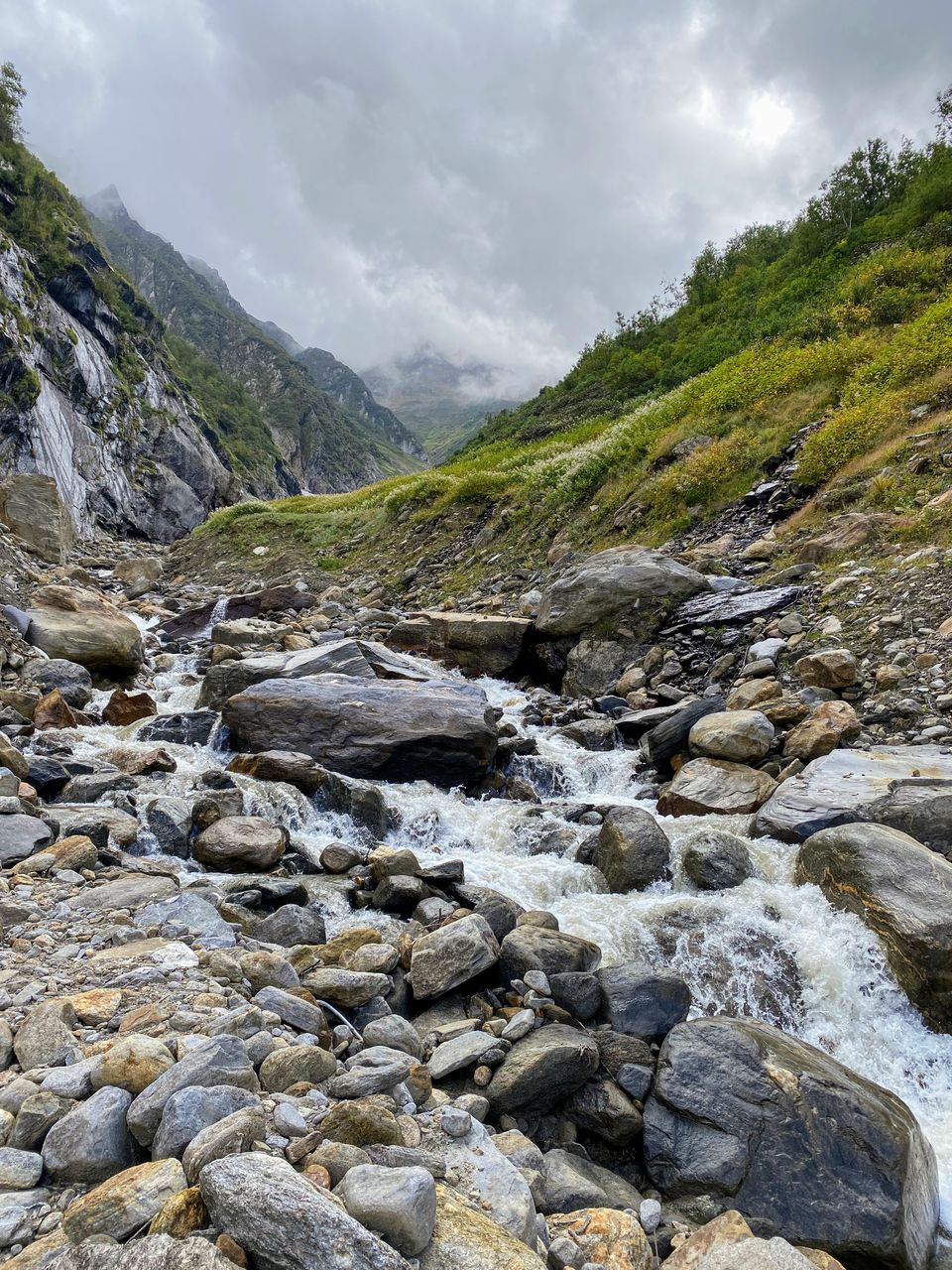 Photo of Far-out in Parvati: Trekking from Kalga to Kheerganga via Bunbuni Pass by Digital Nomad