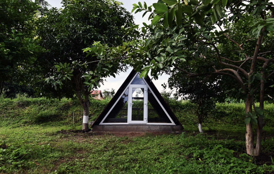 Photo of Just 60km from Bengaluru, These Tiny Homes Will Take You Back to the Basics by Sanghamitra Ghosh