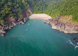 Photo of Here’s a Complete List of the Best Beaches in GOA by Srishti (still.winds)