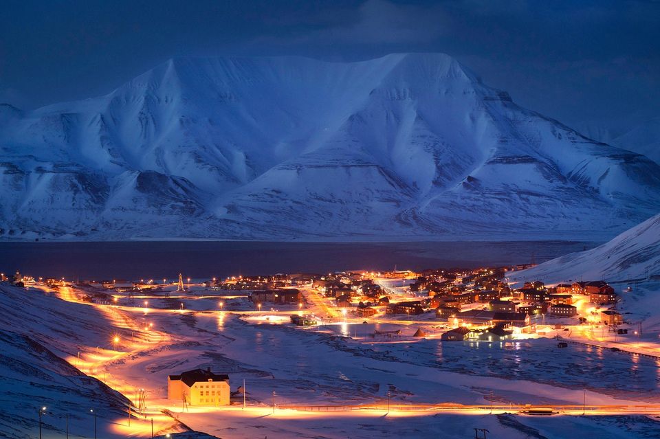 Photo of This the Only Destination in Europe That You Can Visit WITHOUT a Visa & Witness the Northern Lights by Kuntala Banerjee