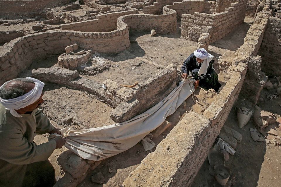 Photo of Amazing Discovery in Egypt!! A 3000-Year-Old Lost “Golden” City Unearthed by Kuntala Banerjee