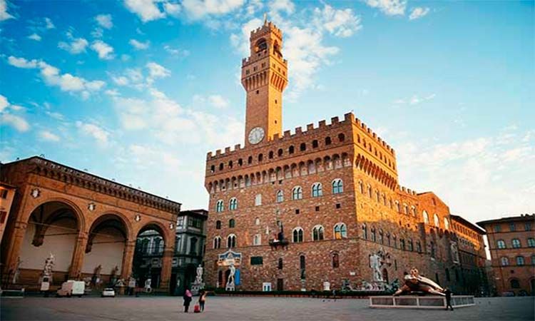Photo of Visiting the Palazzo Vecchio by Enotus