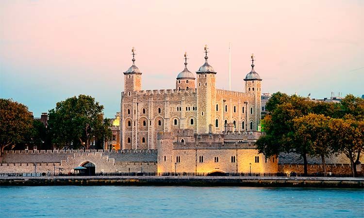 Photo of Tower of London and its secrets by Enotus
