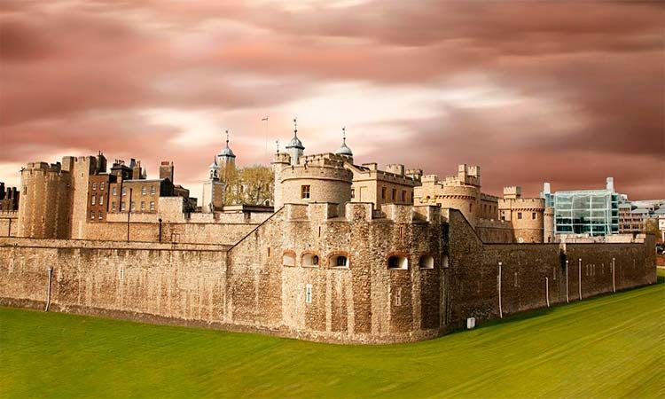 Photo of Tower of London and its secrets by Enotus