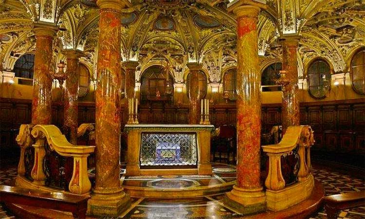 Photo of Milan Cathedral and its secrets by Enotus