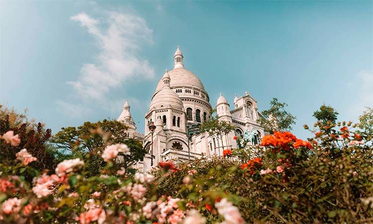 Photo of Montmartre and its streets by Enotus