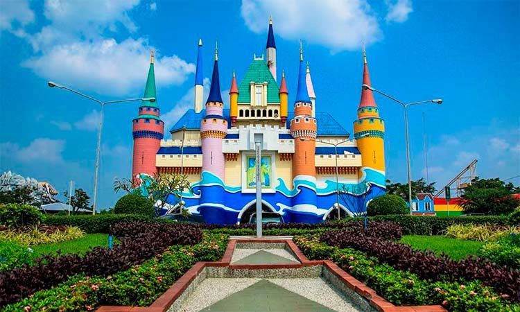 Photo of Siam Park in Bangkok by Enotus