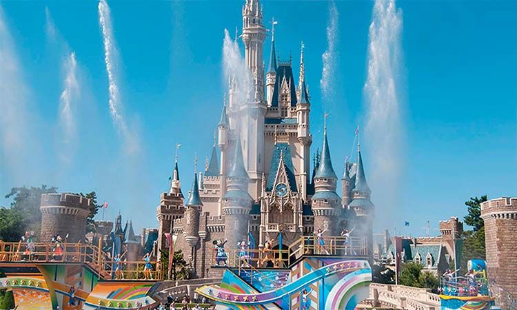 Photo of One day at Tokyo Disneyland by Enotus
