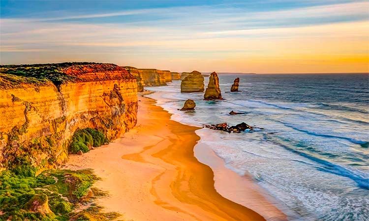 Photo of On the Great Ocean Road from Melbourne by Enotus