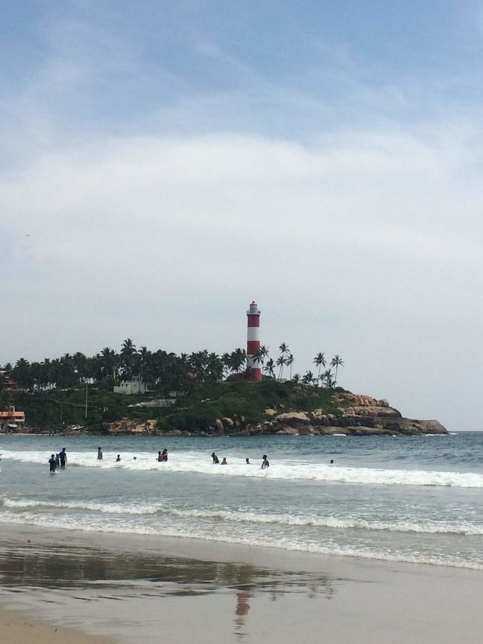 Photo of Indulging with the Three-Crescent Beach of India– ‘Kovalam at Gods Own Country’ Kerala. #TM2021 by Yash Bhavsar