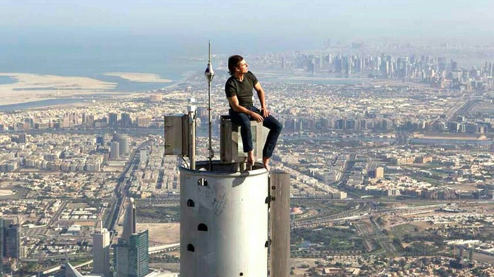 Photo of Would You Love to Be on Top of the World? Here Are 5 People Who Have Done It Already in Dubai by Tanisha Mundra