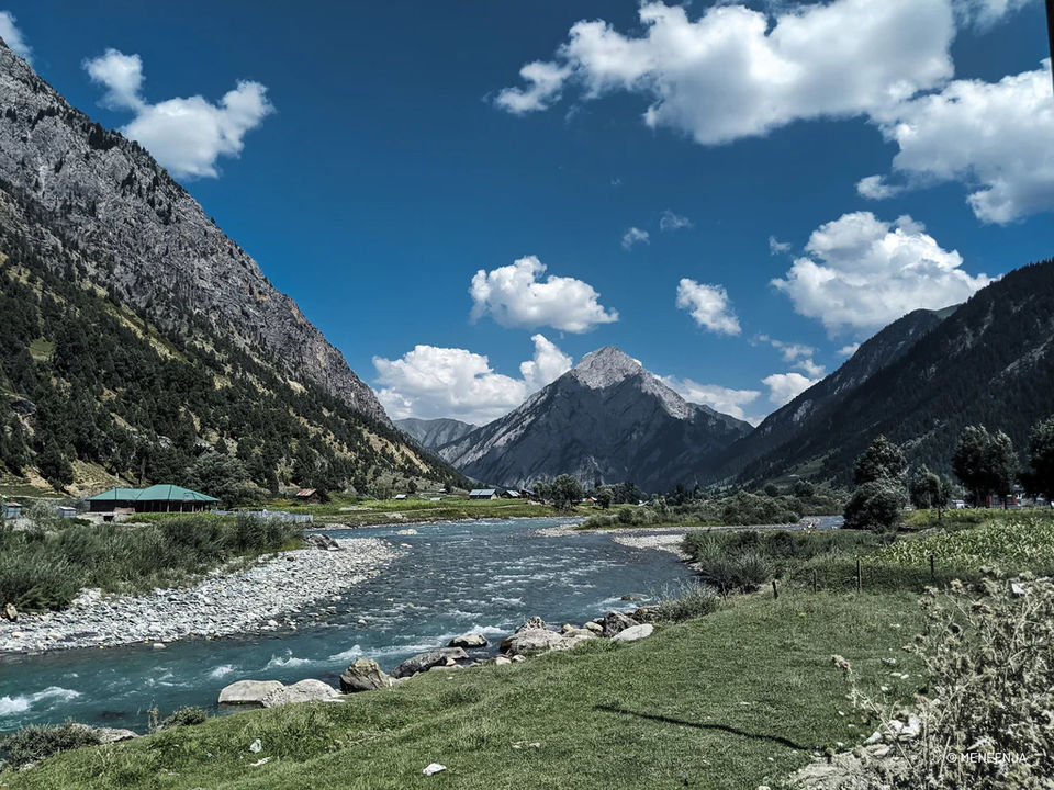Photo of The ‘Ibn Battuta of Kashmir’ Who Is Rediscovering the Hidden Gems of Gurez Valley, Kashmir! by Tanisha Mundra