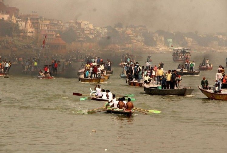 Photo of Heard About the Hot Air Ballooning and Boat Racing Fest in Kashi This January? Here Are the Details! by Tanisha Mundra