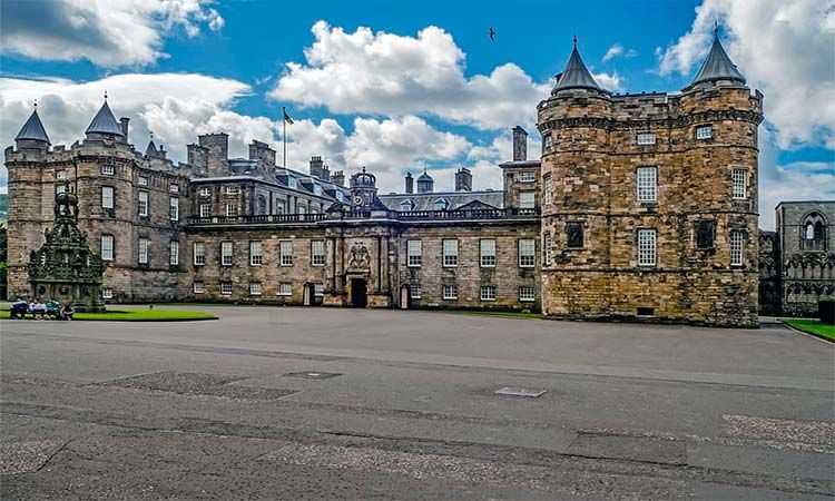 Photo of Holyrood Palace Edinburgh by TinaGeller