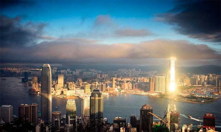 Photo of Private excursion to Victoria Peak by TinaGeller