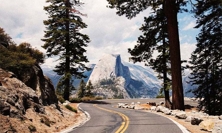 Photo of Yosemite National Park by TinaGeller