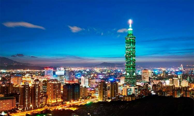 Photo of Taipei 101 Observatory Deck Tour by TinaGeller