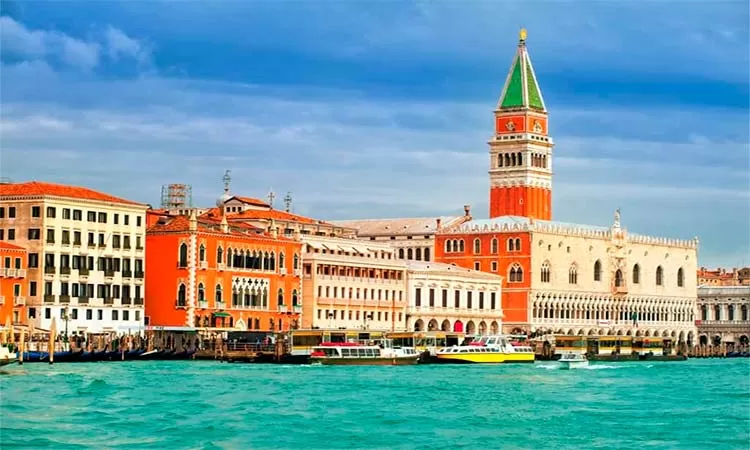 Photo of First day in Venice by TinaGeller